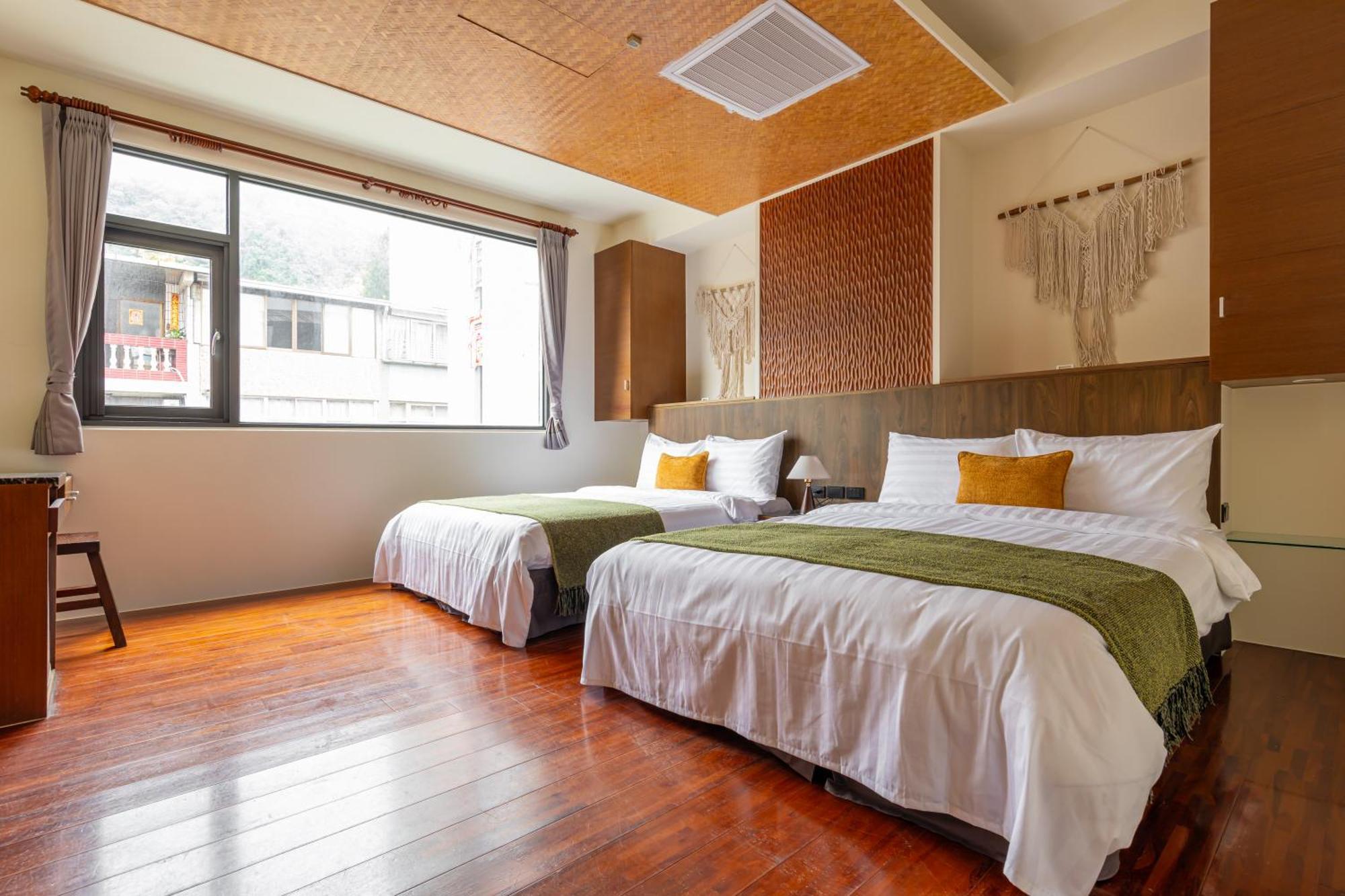 Sun Moon Lake Itathao Vacation Inn With Elevator Yuchi Eksteriør billede