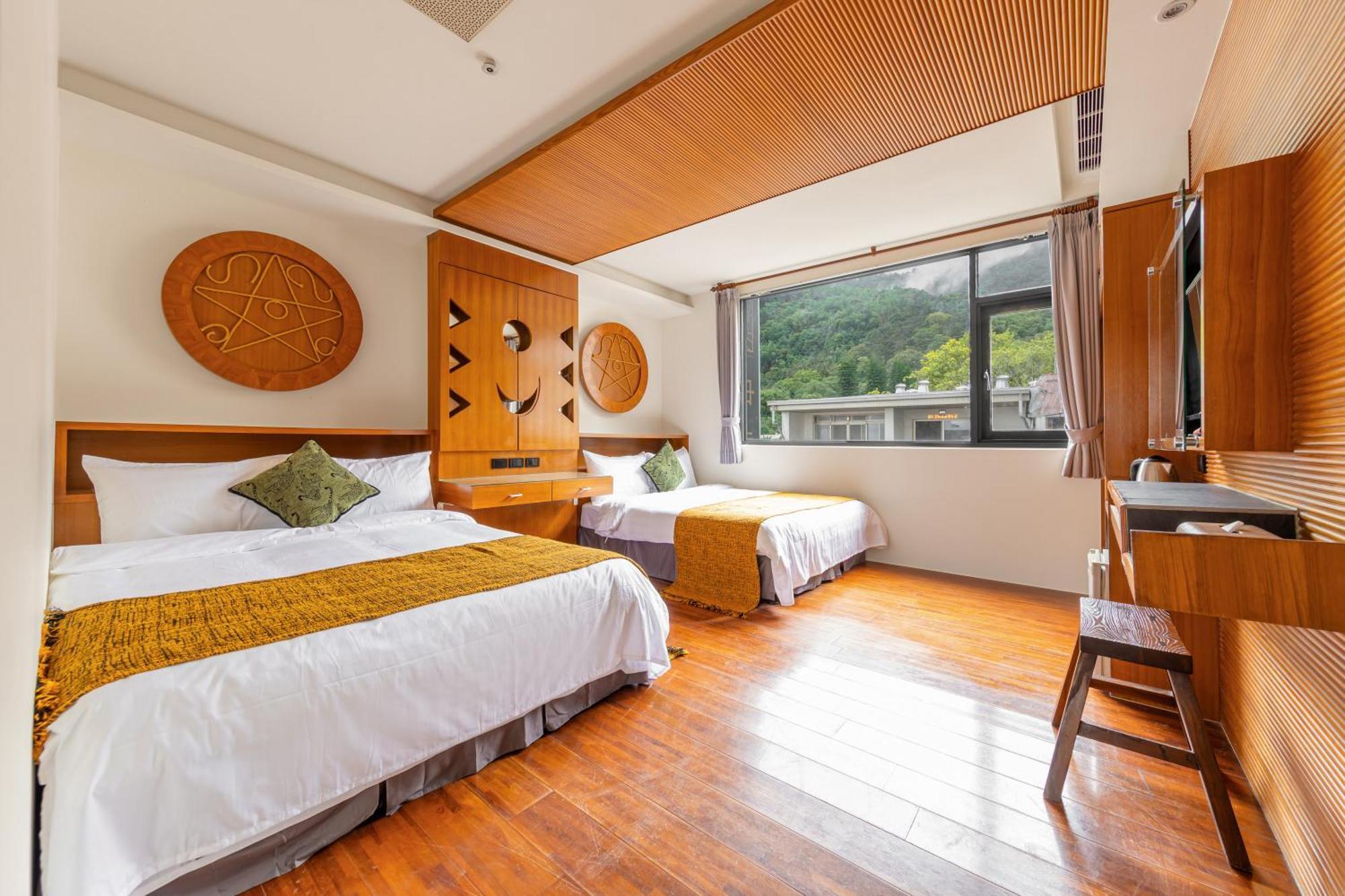Sun Moon Lake Itathao Vacation Inn With Elevator Yuchi Eksteriør billede